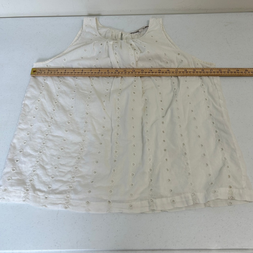 Loft Womens White Eyelet Sleeveless Tank Top Pleated Neck Keyhole Size L - Picture 5 of 6